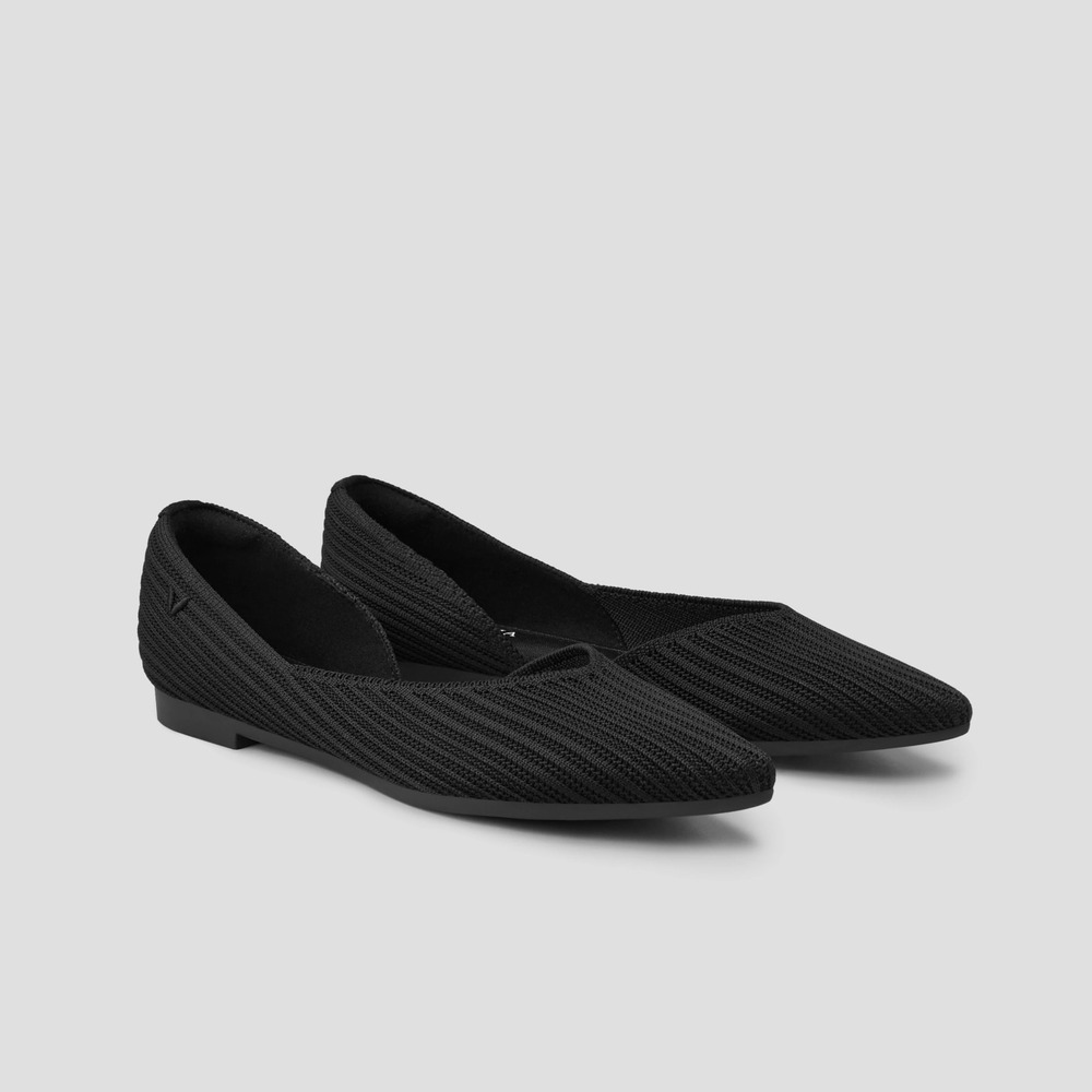 Vivaia- Black Pointed Knit Flats